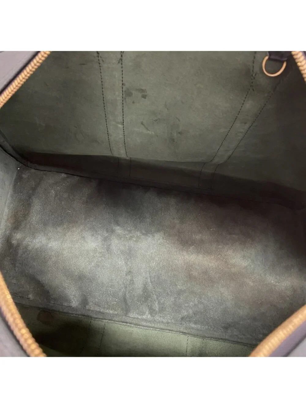 Louis Vuitton Boston Bag Taiga Kendall PM Epi